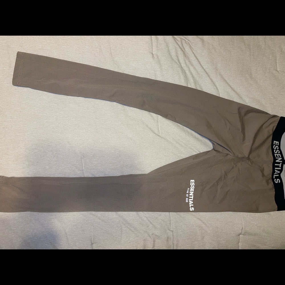 Essentials leggings